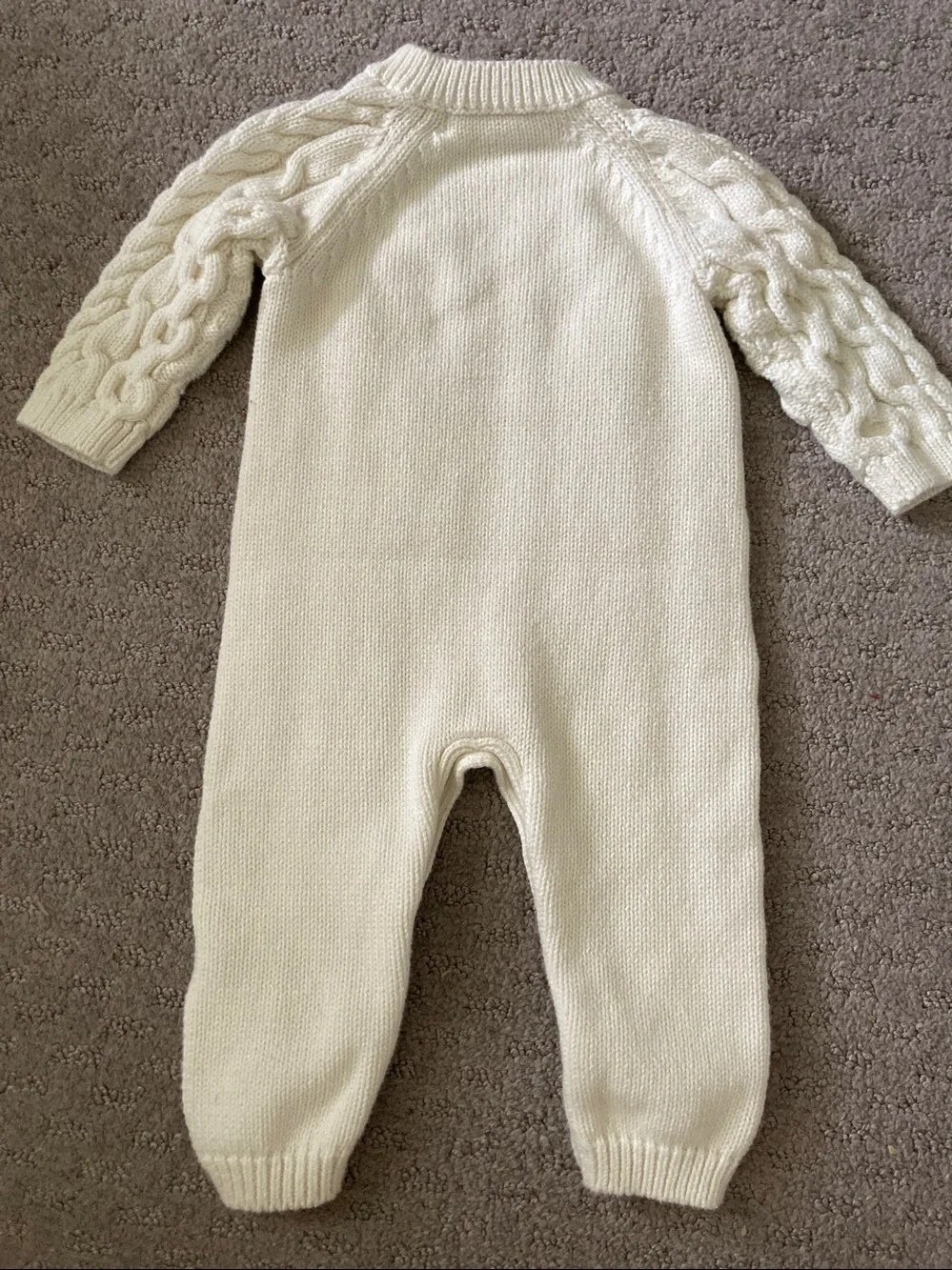 Hope & Henry white cable-knit romper, 3-6M.